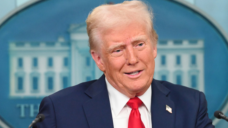 Трамп жив: Белый дом развеял слухи о 'смерти'
