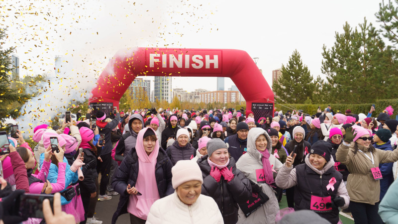 Pink Run в Астане: более 500 участников за здоровье и поддержку