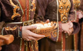 В Казахстане предлагают включать женщин в родословную казахов