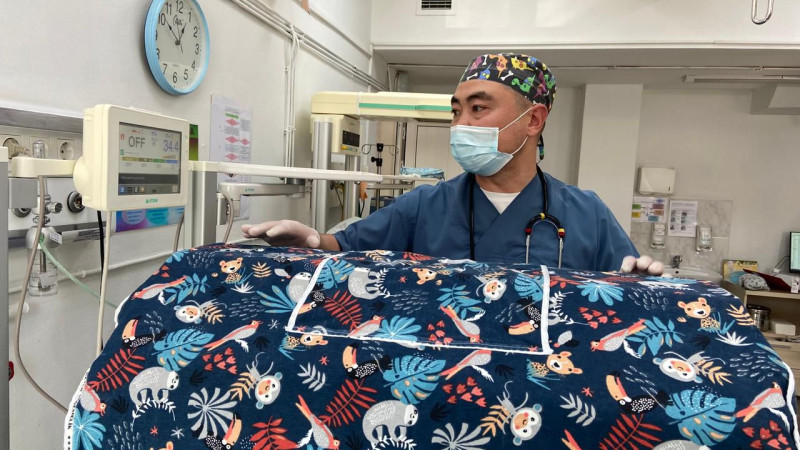 В Алматы спасли новорожденных: один весил 700 граммов, другой 742