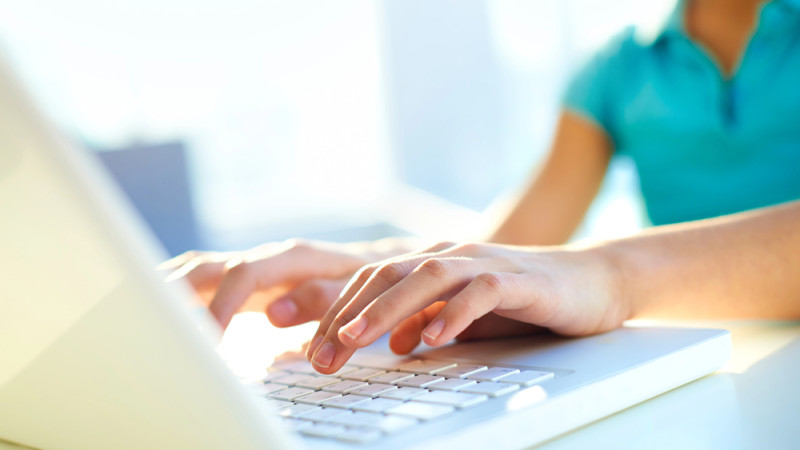 Дистанционное обучение в школах: последствия для образовательного процесса и новые обвинения Минздрава