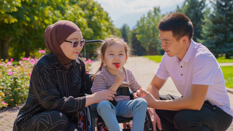 Новый скрининг в Казахстане: бесплатный тест на 'смайликов' для будущих мам