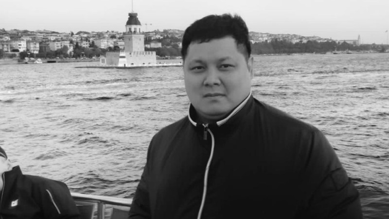 Смерть после укола в колено: родственники обвиняют врачей в трагедии казахстанца