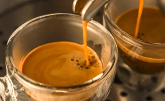 Кофе из местных кофеен может защитить от фибрилляции сердца