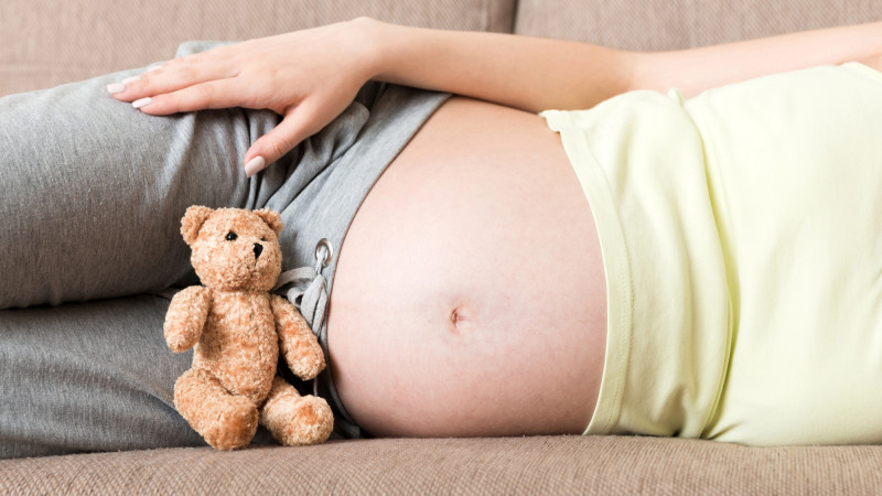 Скандал в Актюбинской области: увольнения в управлении образования после беременности школьницы