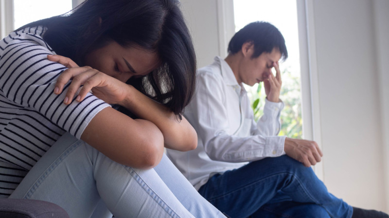 Развод родителей: неожиданный путь к инсульту в старости