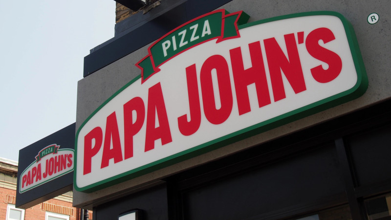 Papa John’s покидает Казахстан: последствия для потребителей и рынка фастфуда
