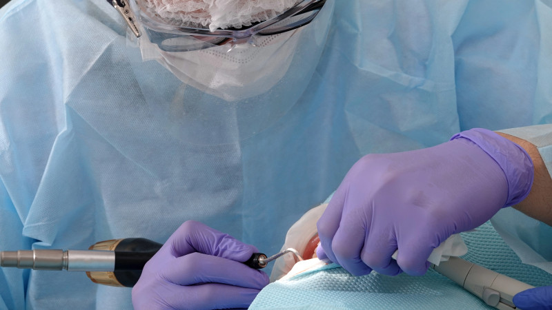 Смерть трёхлетней девочки под наркозом: суд по делу в Астане