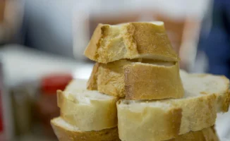 Директор гимназии Петропавловска уволен из-за жучков в школьной столовой