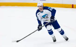 Американский хоккеист Майкл Веккьоне о конине в Казахстане