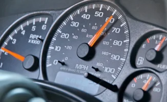 Задержание блогера и новый штраф: главные новости 2 декабря