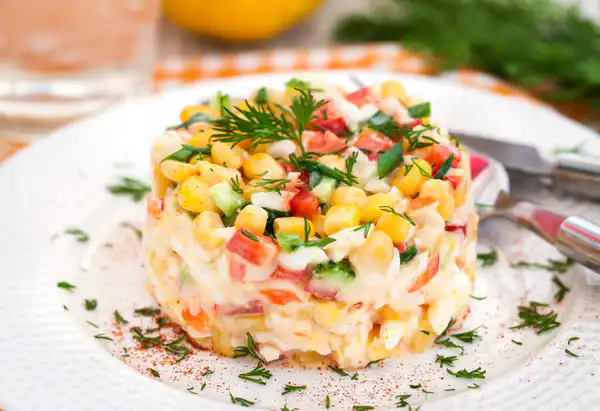 Классический крабовый салат