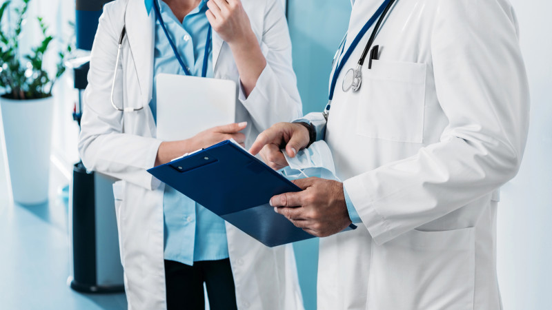 Врачи на вес золота: где же наши специалисты?