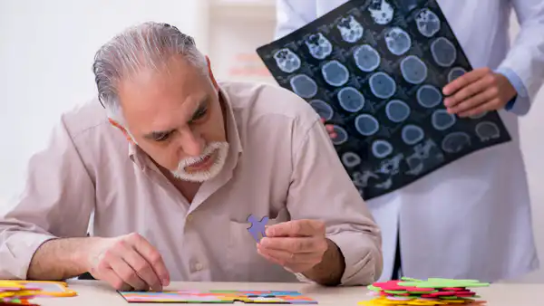 Бессонница в Алматы: риск деменции растет с недосыпом