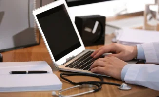 Прокуратура Мангистау выявила системные нарушения в медорганизациях на сотни миллионов