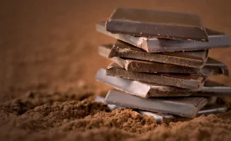 Темный шоколад: укрепляет сосуды и снижает уровень холестерина