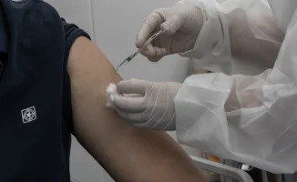 Проверка медицинских клиник: низкий охват вакцинацией и учёт беременных как социальные индикаторы