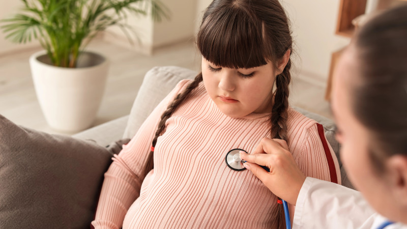 Дети под давлением: к 2040 году мир столкнется с 'ожиревшей волной'