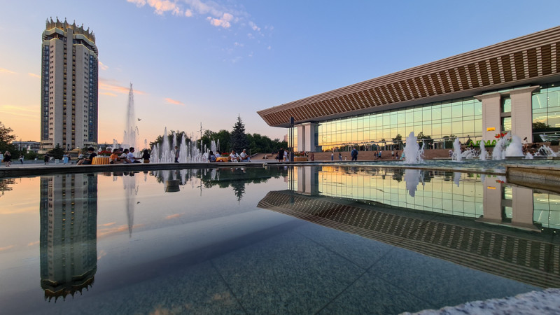 Три выходных дня: где провести 8 марта в Астане, Алматы и Шымкенте