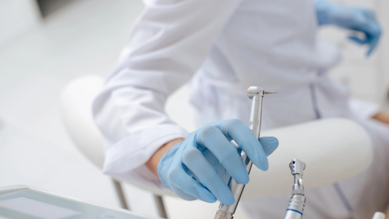 Зубная боль у британца Эдда Виейры оказалась симптомом рака крови, поражающего кости