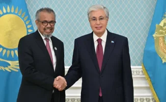 Токаев встретился с главой ВОЗ