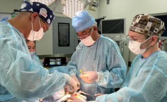 Алматинские хирурги извлекли трихобезоар: операция как искусство