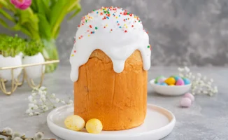 Пасхальные куличи в Казахстане: цены как у стейка и 'золотой' изюм на прилавках