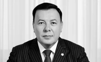 Депутат Мангистау Ербол Айтуов умер после пластической операции