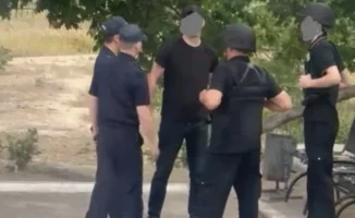 Дебош в поликлинике Актау: пациент не может оформить документы